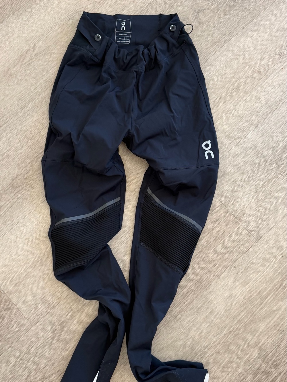 On Running Black Men's Technical Joggers with Reflective Detail